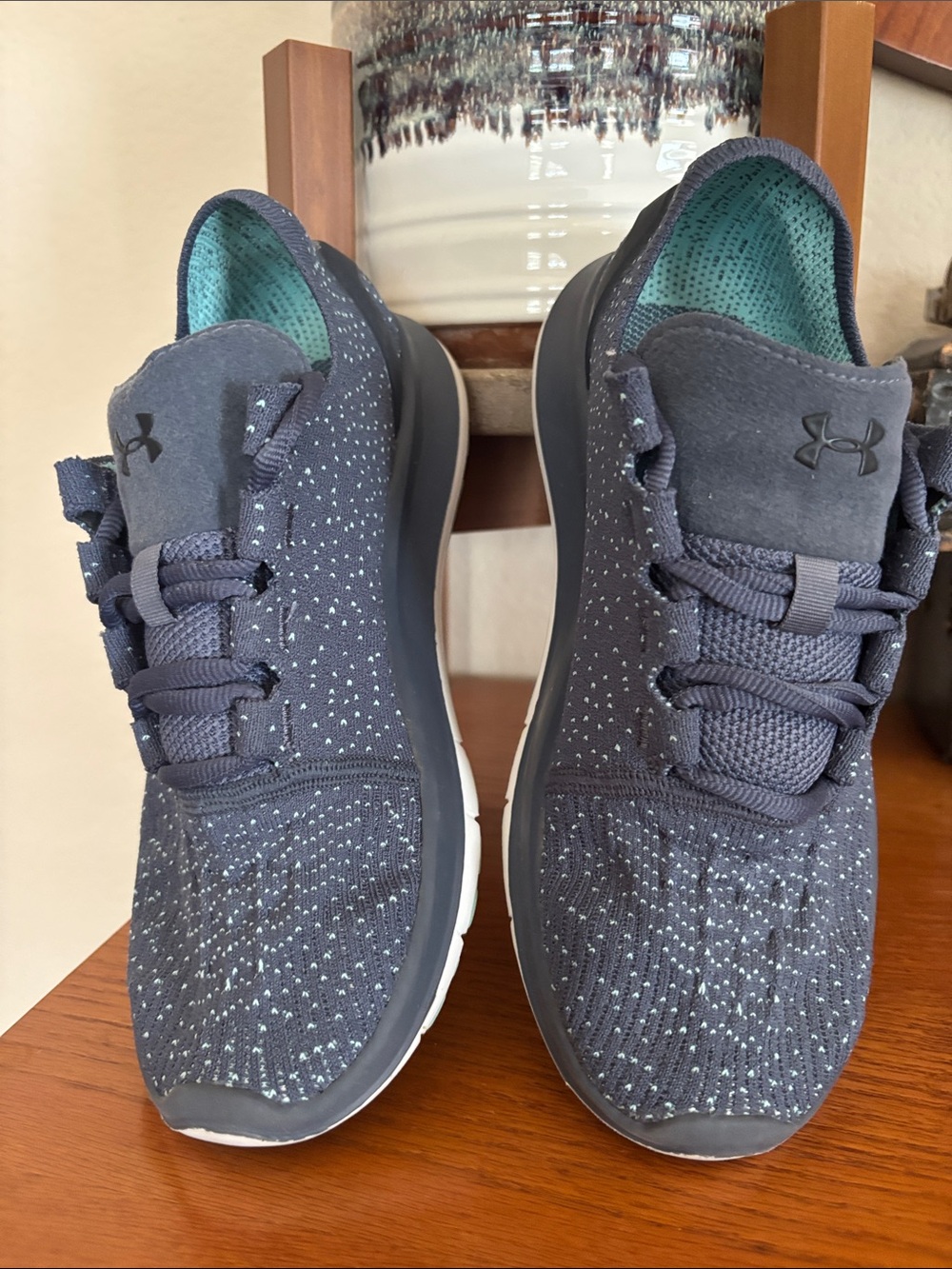 Under Armour Soeedfoam Women’s Navy Knit Athletic Sneakers